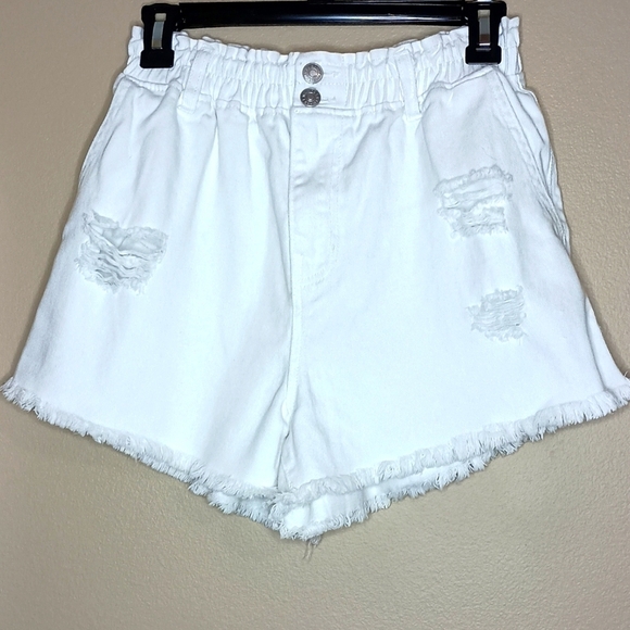 Love Tree White Denim Frayed Hem Shorts - Picture 1 of 4